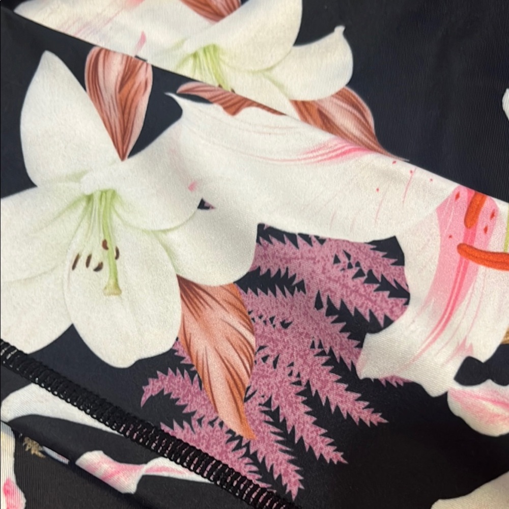 Floral Leggings - Picture 6 of 6